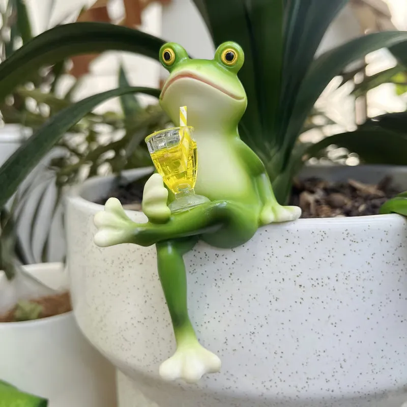 Fanyil Tipsy Frog - Image 3